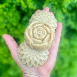 "Nourish" - hair conditioner bar