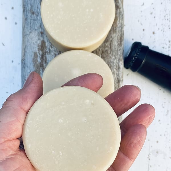 ale & oats shampoo bar