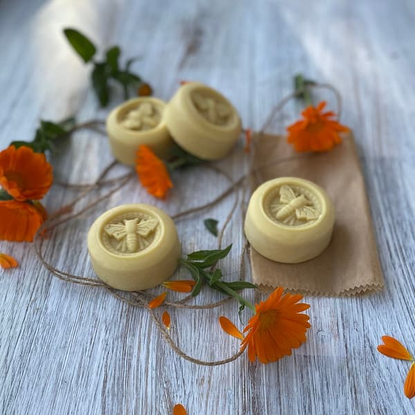 calendula honey butter moisturiser bar